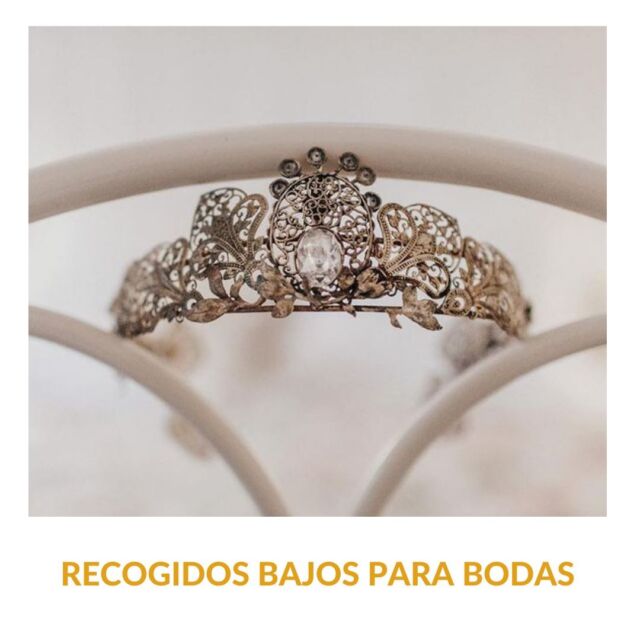 Hoy os traemos un artículo muy especial, dedicado a un tipo de peinados para un día muy especial 👰🏻⁣
⁣
@gonzalo_zarauza comparte ideas de recogidos para bodas 2021 ✨⁣
⁣
Gracias por el espacio @luciasecasa y @salomevalverde ❤️⁣
⁣
Corona de @silviapeinado 🤩⁣
⁣
¡Link en bio!⁣
⁣
⁣
⁣
https://luciasecasa.com/belleza/recogidos-bajos-para-bodas/
⁣
⁣
⁣
⁣
⁣
⁣
#cabelloexperience #hairideas #bridalhair #recogidos #updostyles⁣
⁣