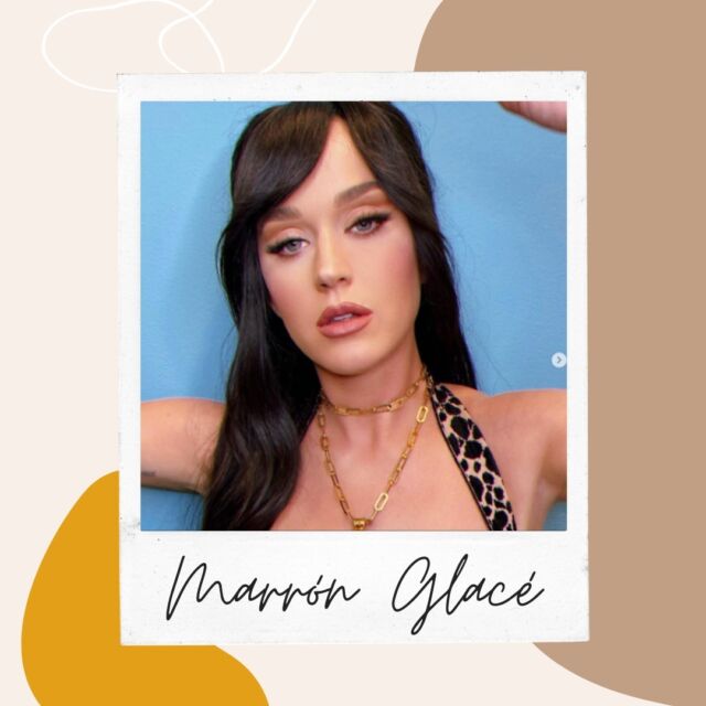 𝐊𝐚𝐭𝐲 𝐏𝐞𝐫𝐫𝐲 𝐜𝐚𝐦𝐛𝐢𝐚 𝐝𝐞 𝐥𝐨𝐨𝐤 𝐲 𝐧𝐨𝐬 𝐚𝐝𝐞𝐥𝐚𝐧𝐭𝐚 𝐞𝐥 𝐜𝐨𝐥𝐨𝐫 𝐝𝐞 𝐩𝐞𝐥𝐨 𝐝𝐞 𝐥𝐚 𝐭𝐞𝐦𝐩𝐨𝐫𝐚𝐝𝐚: 𝐞𝐥 𝐦𝐚𝐫𝐫𝐨́𝐧 𝐠𝐥𝐚𝐜𝐞́.⁣⠀⠀⠀⠀⠀⠀⠀⠀⠀
⁣⠀⠀⠀⠀⠀⠀⠀⠀⠀
La estrella de la música ha vuelto a sorprender al público con un nuevo peinado, más natural y sobre todo favorecedor. La cantante se ha sumado al 𝐦𝐚𝐫𝐫𝐨́𝐧 𝐠𝐥𝐚𝐜𝐞́, el bautizado como 𝐜𝐨𝐥𝐨𝐫 𝐝𝐞 𝐥𝐚 𝐭𝐞𝐦𝐩𝐨𝐫𝐚𝐝𝐚 𝐬𝐞𝐠𝐮́𝐧 𝐥𝐨𝐬 𝐞𝐱𝐩𝐞𝐫𝐭𝐨𝐬, Amparo Fernández, directora artística de @lapeluamparofernandez y Pilar Zaragozá, directora artística de @eos__women, todo de la mano de nuestra querida 𝐒𝐚𝐫𝐚 𝐔𝐥𝐥𝐚𝐭𝐞 para 𝐇𝐀𝐑𝐏𝐄𝐑'𝐒 𝐁𝐀𝐙𝐀𝐀𝐑 @harpersbazaares⁣⠀⠀⠀⠀⠀⠀⠀⠀⠀
⁣⠀⠀⠀⠀⠀⠀⠀⠀⠀
Descubre el artículo al completo y enamórate del marrón glacé 😉⁣ Link IN BIO🔝⁣⠀⠀⠀⠀⠀⠀⠀⠀⠀
⠀⠀⠀⠀⠀⠀⠀⠀⠀
#cabelloexperience #peluqueria #tipsdepeluqueria #peluqueriaesmoda #tendencias #tendenciaspelo #tendenciaspelo2021